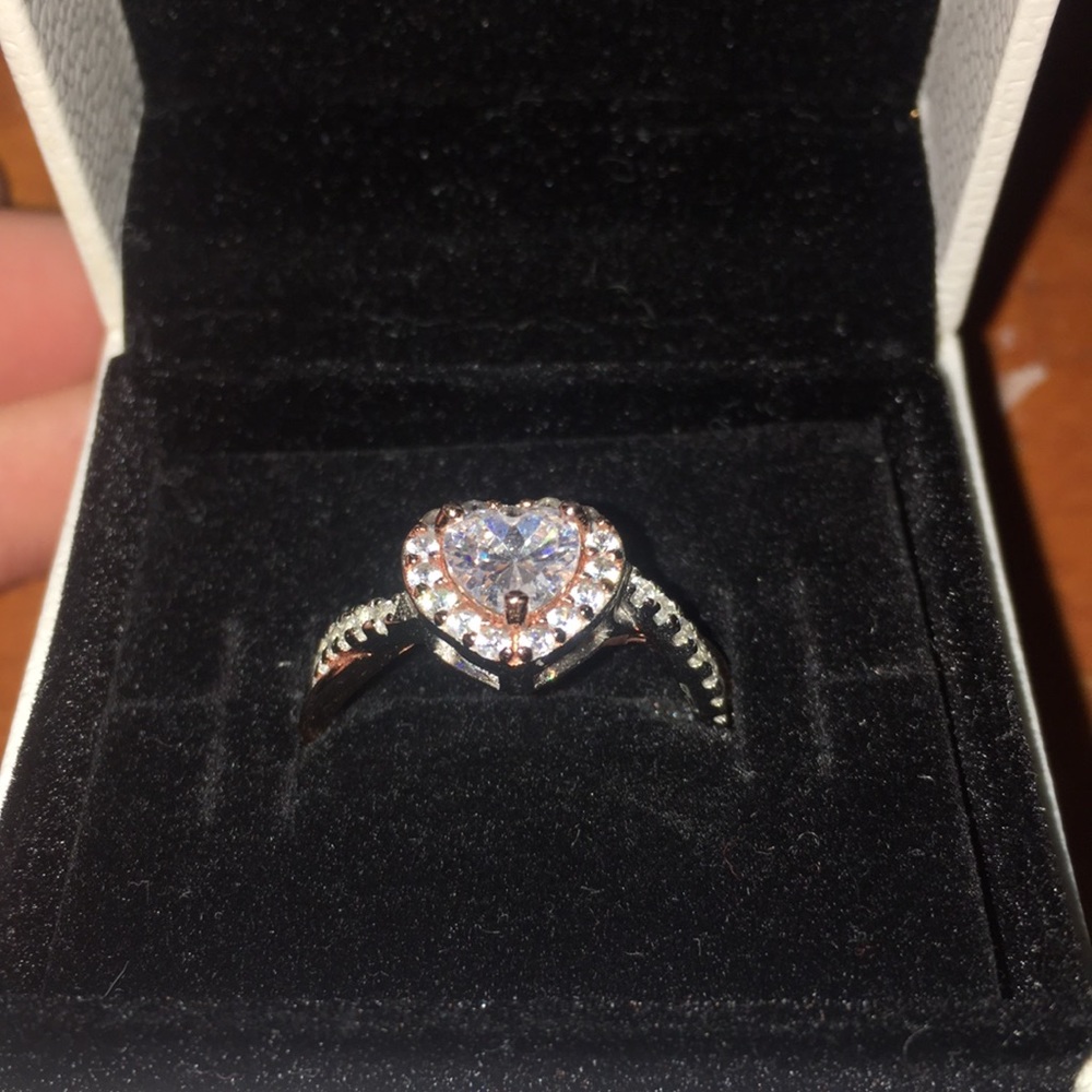 Ring - Picture 2 of 2